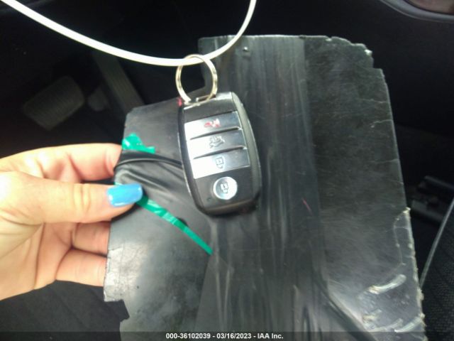 5XXGU4L32HG163324 KIA OPTIMA EX