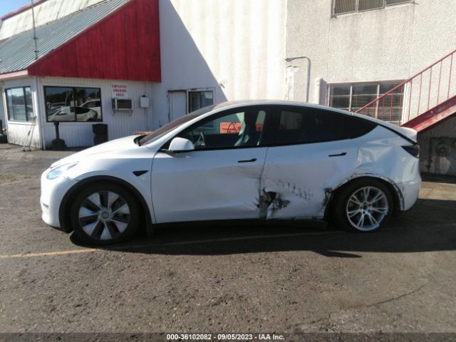 5YJYGAEE8MF159025 Tesla Model Y Long Range