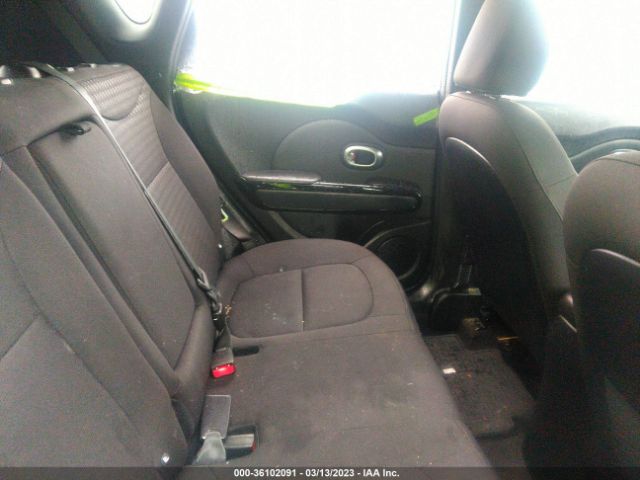 KNDJX3A50F7215616 KIA Soul !