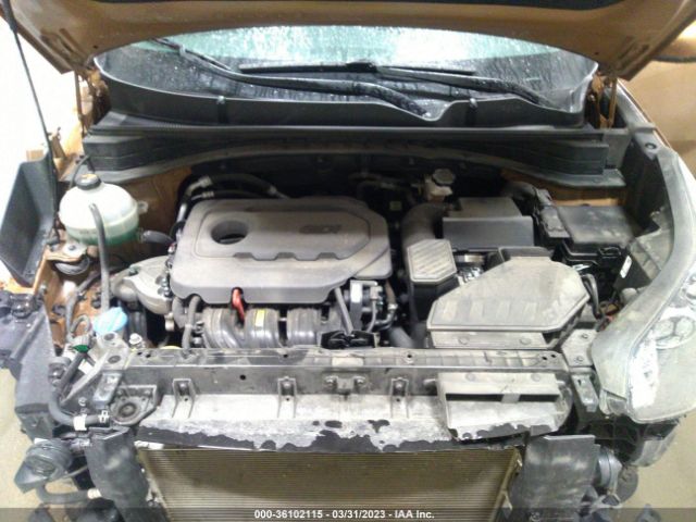 KNDPMCAC5H7281079 KIA Sportage Lx
