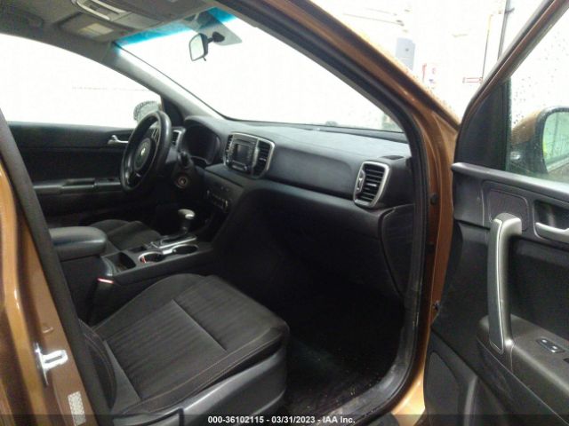 KNDPMCAC5H7281079 KIA Sportage Lx