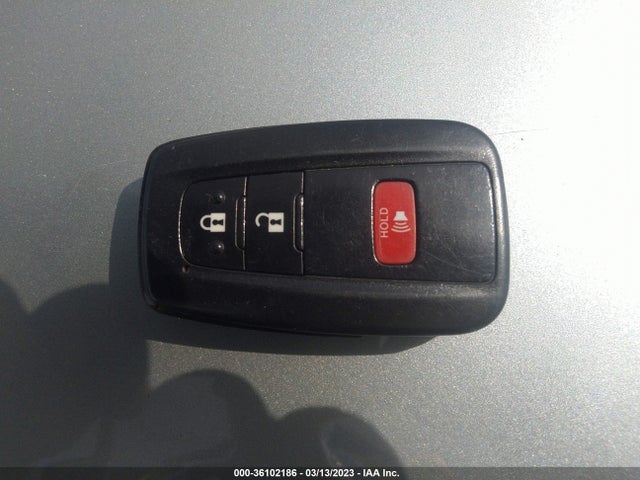 Toyota Prius Two 2016 JTDKBRFU2G3525457 Image 3