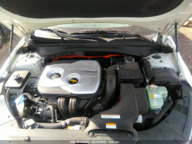 KNAGT4LE2H5012814 KIA Optima Hybrid Base