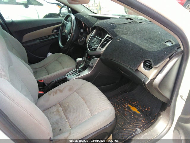 Chevrolet Cruze 1lt 2014 1G1PC5SB7E7146954 Image 6