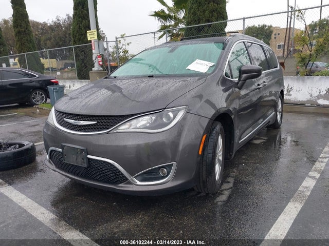 2C4RC1BG6HR530313 Chrysler Pacifica Touring-l