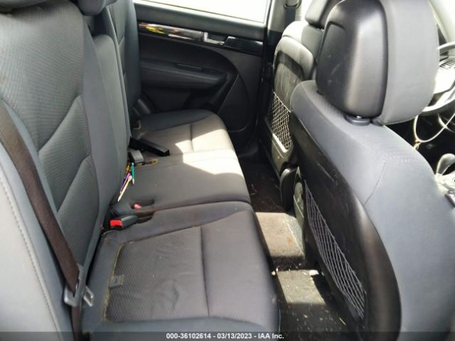 5XYKT3A6XDG380226 KIA SORENTO LX