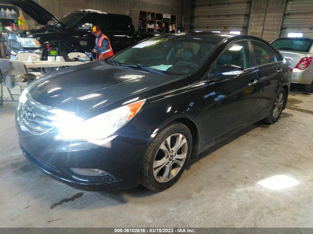 Hyundai Sonata 2011 5NPEC4AC6BH144915 Image 2