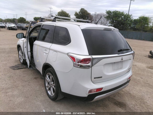 JA4AD3A39FZ011497 Mitsubishi Outlander Se