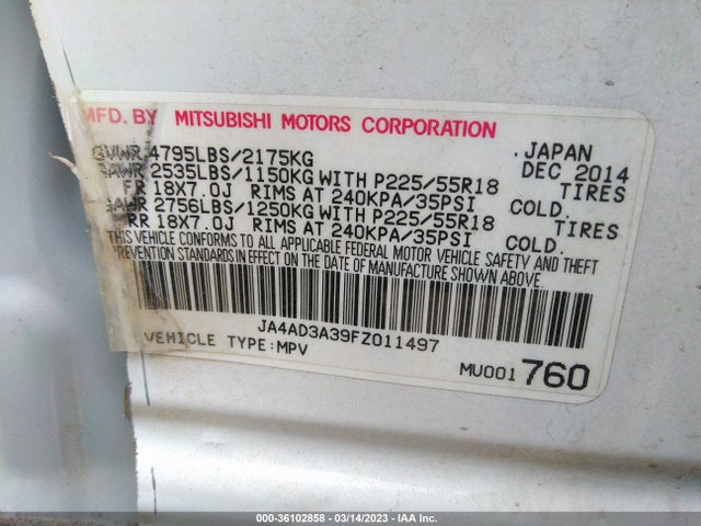 JA4AD3A39FZ011497 Mitsubishi Outlander Se