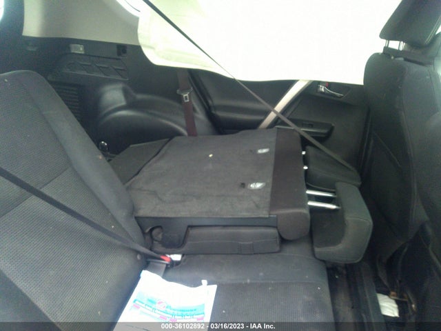 2017 Toyota RAV4, VIN: JTMRJREV0HD067909