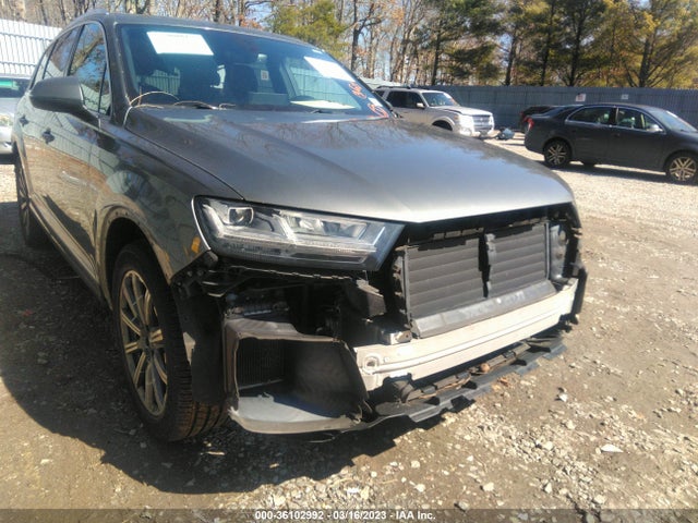 WA1LAAF7XHD020484 Audi Q7 Premium Plus