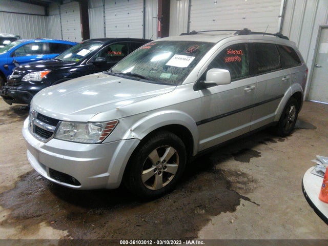 Dodge Journey 2010 3D4PG5FV3AT145275 Image 2