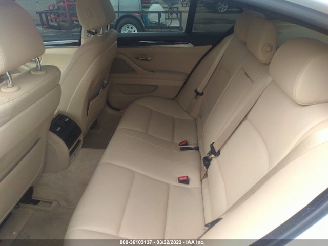 BMW 5 Series 528i Xdrive 2014 WBA5A7C57ED613359 Image 8