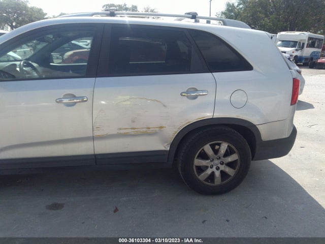 2012 KIA SORENTO LX VIN: 5XYKTDA21CG250322
