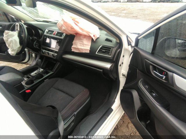 4S3BNAC61H3043661 Subaru Legacy Premium