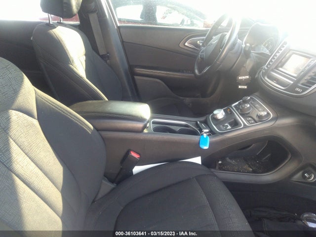 Chrysler 200 Limited 2015 1C3CCCABXFN562428 Image 6