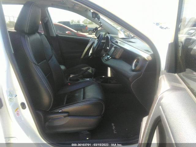 Toyota Rav4 Xle 2017 JTMWFREV4HJ118480 Image 6