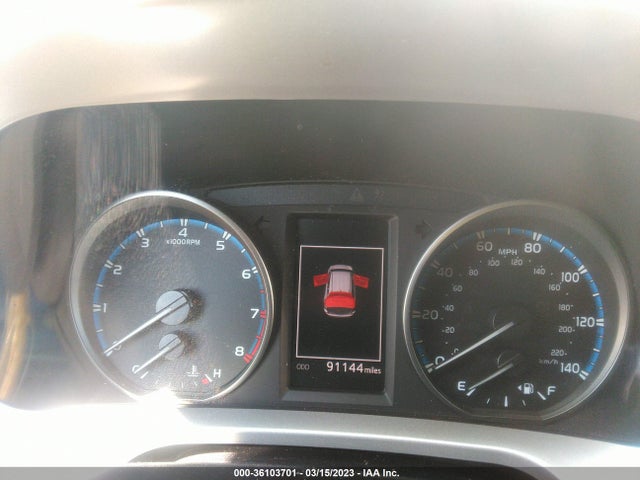 Toyota Rav4 Xle 2017 JTMWFREV4HJ118480 Image 8