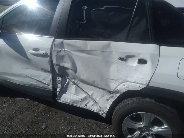 2019 TOYOTA RAV4 XLE VIN: JTMW1RFV5KD015331