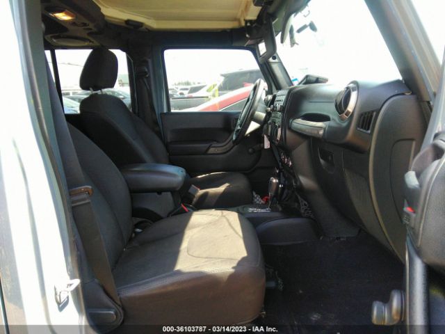 1C4BJWDGXEL306337 Jeep Wrangler Unlimited Sport