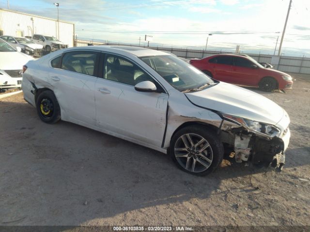 3KPF54AD2ME309390 KIA FORTE EX