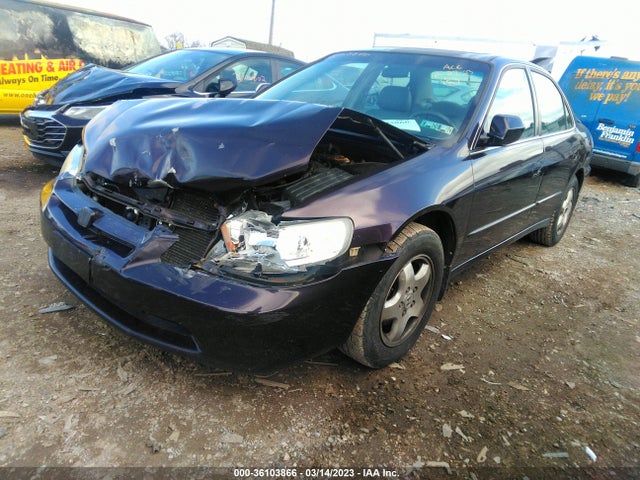 1999 HONDA ACCORD SDN EX VIN: 1HGCG1657XA064009