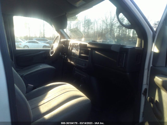 2011 CHEVROLET EXPRESS CARGO VAN VIN: 1GCWGFCB6B1122526