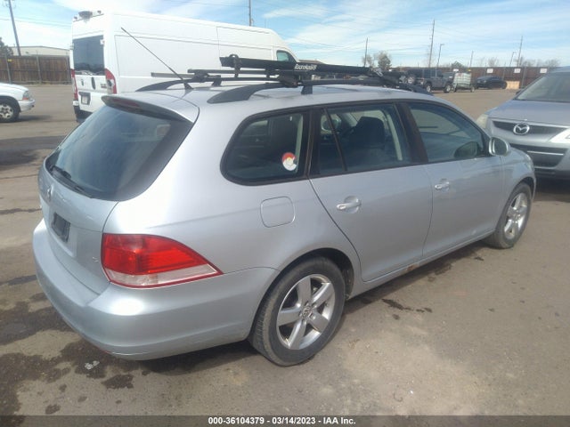 3VWKZ71K39M271441 Volkswagen Jetta Sportwagen S