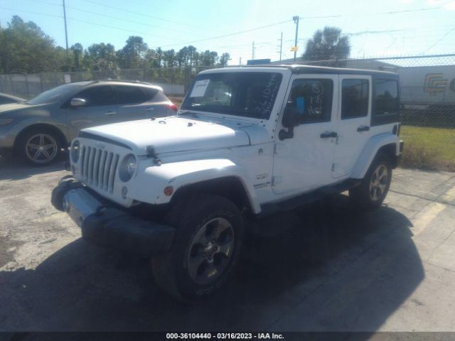 1C4BJWEG4HL668991 Jeep Wrangler Unlimited Sahara