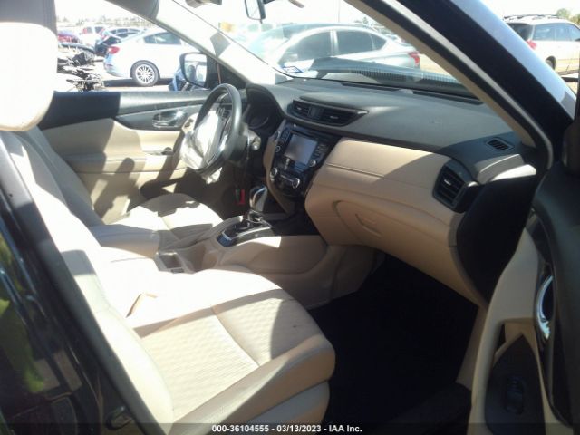 KNMAT2MT6HP555789 Nissan ROGUE SV
