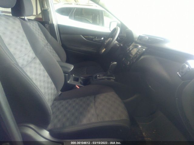 JN1BJ1CP6HW001685 Nissan Rogue Sport Sv