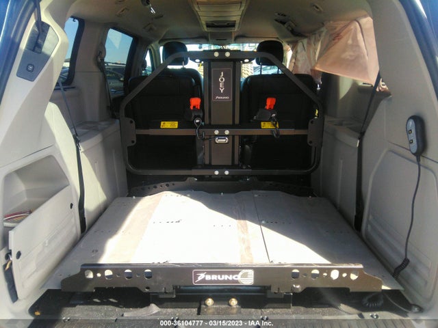 2C4RC1BGXGR246584 Chrysler Town & Country Touring
