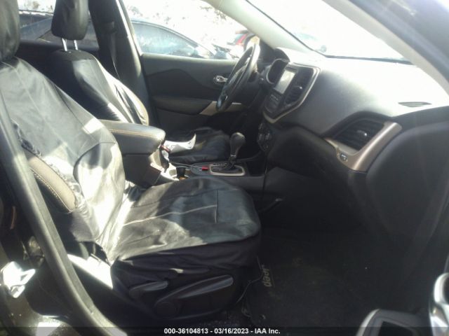 1C4PJLCB0HW642835 Jeep Cherokee Latitude