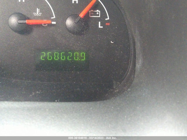 2004 FORD ECONOLINE WAGON XL/XLT VIN: 1FBSS31L34HA67930