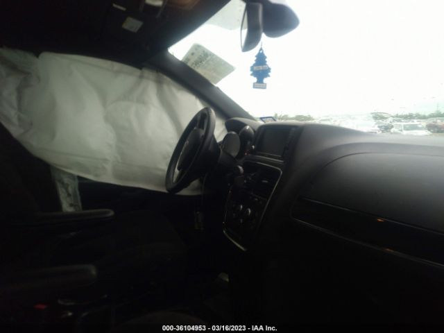 2C4RDGBG7KR751183 Dodge Grand Caravan Se 35th Anniversary