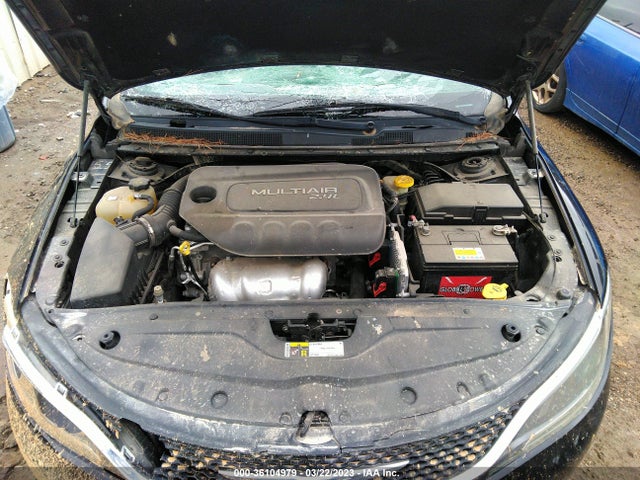 1C3CCCAB7GN105951 Chrysler 200 Limited
