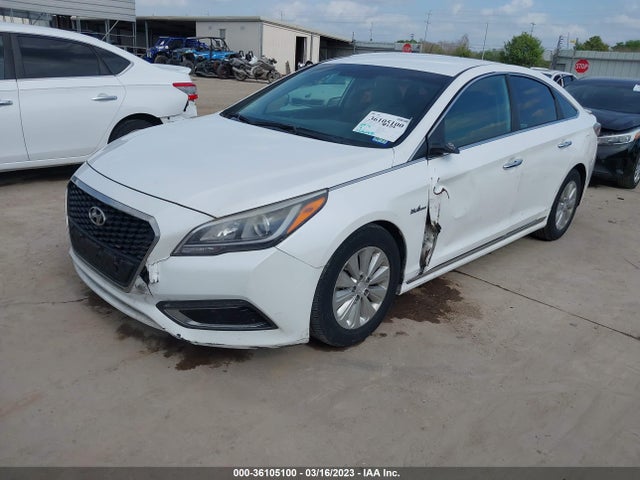 Hyundai Sonata Hybrid Se 2016 KMHE24L18GA010738 Image 2