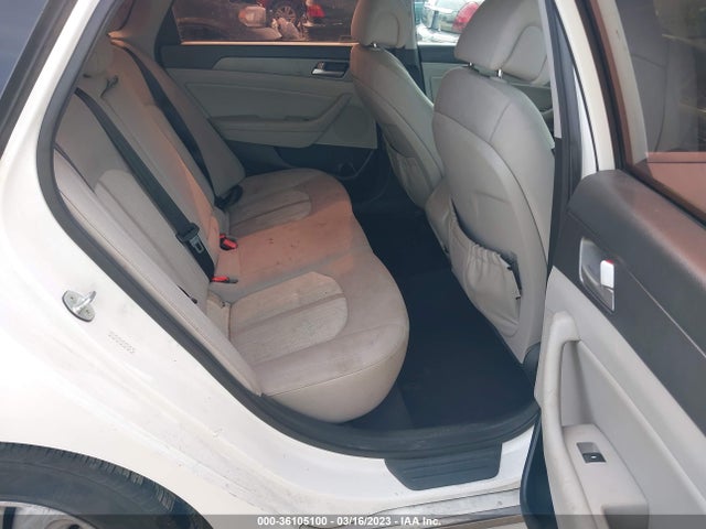 Hyundai Sonata Hybrid Se 2016 KMHE24L18GA010738 Image 9