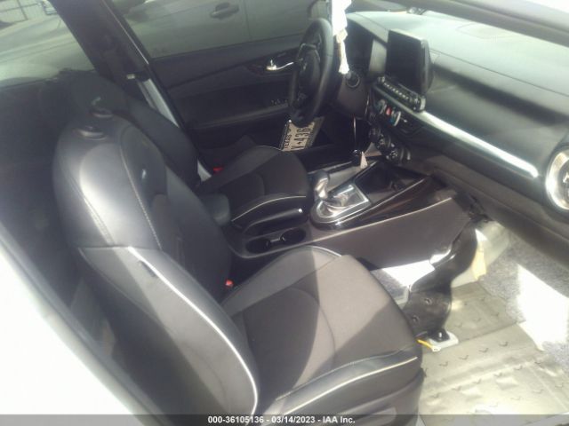3KPF34AD7ME413525 KIA Forte Gt-line