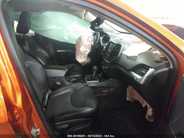 1C4PJMBBXFW776112 Jeep Cherokee Trailhawk