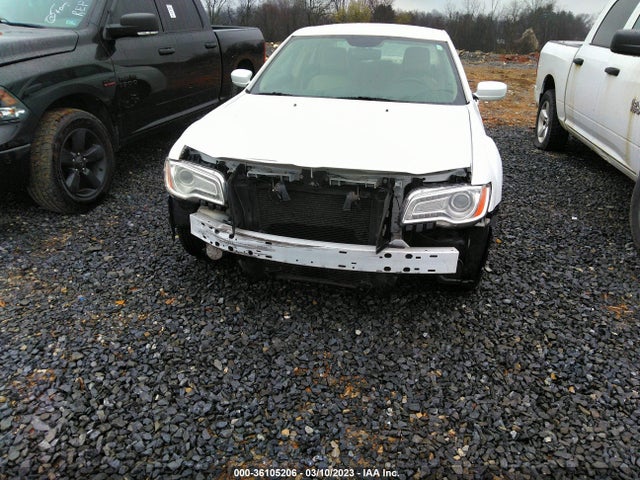 2C3CCAAG4EH264836 Chrysler 300