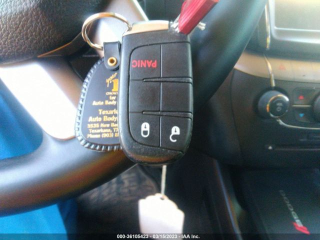 3C4PDCGG6JT339857 Dodge Journey Crossroad