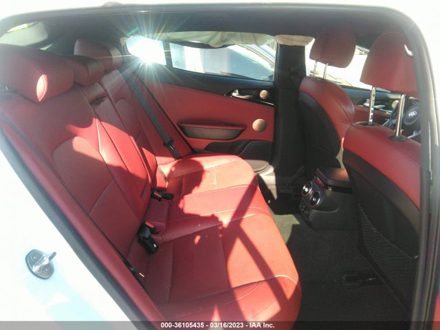 2021 Kia Stinger, VIN: KNAE15LA5M6093781