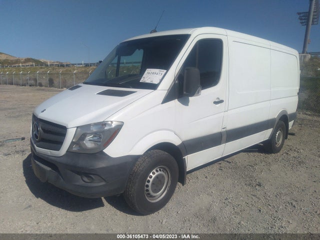 2015 MERCEDES-BENZ SPRINTER CARGO VANS VIN: WD3PE7DC4FP164715