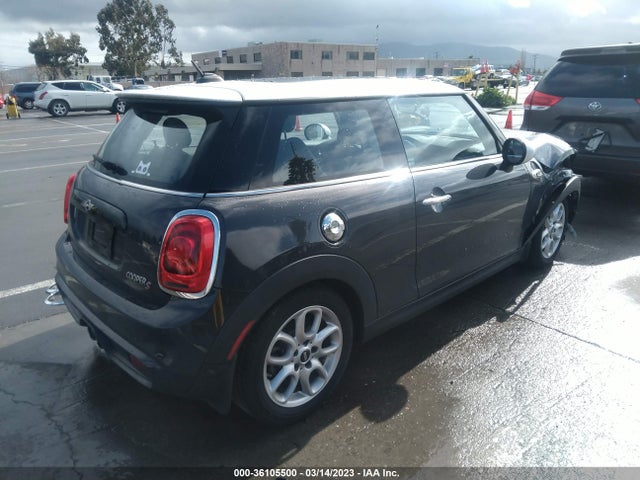 2018 Mini Cooper, VIN: WMWXP7C57J2A48160