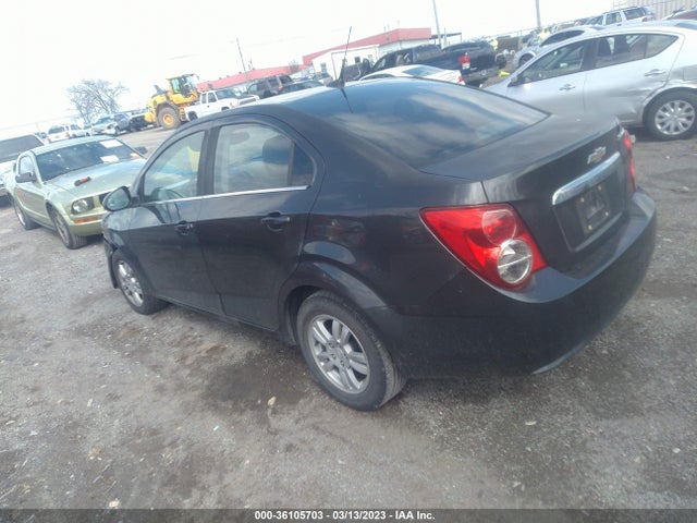 Chevrolet SONIC LT 2014 1G1JC5SH8E4153357 Image 3