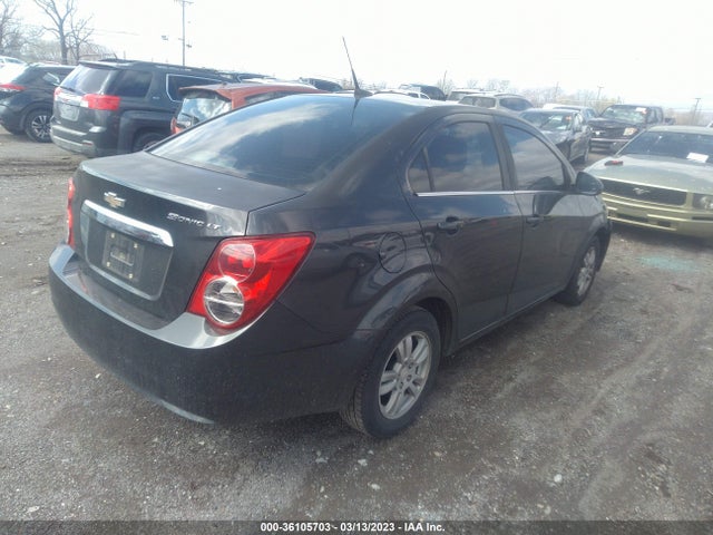 Chevrolet SONIC LT 2014 1G1JC5SH8E4153357 Image 4