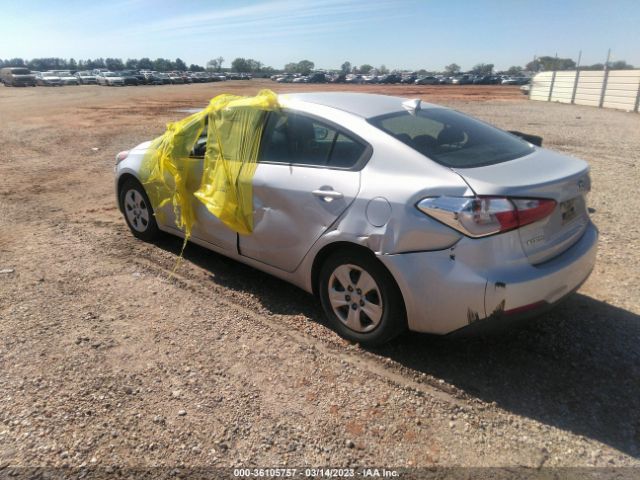 KNAFK4A61G5589813 KIA FORTE LX