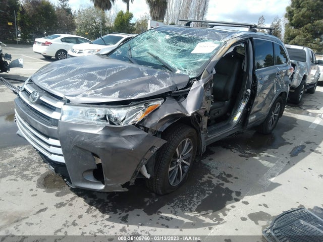 Toyota Highlander Se/xle 2018 5TDJZRFH5JS805213 Image 2