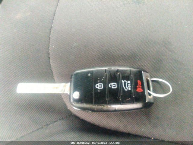 KNDJN2A28F7180569 KIA Soul Base